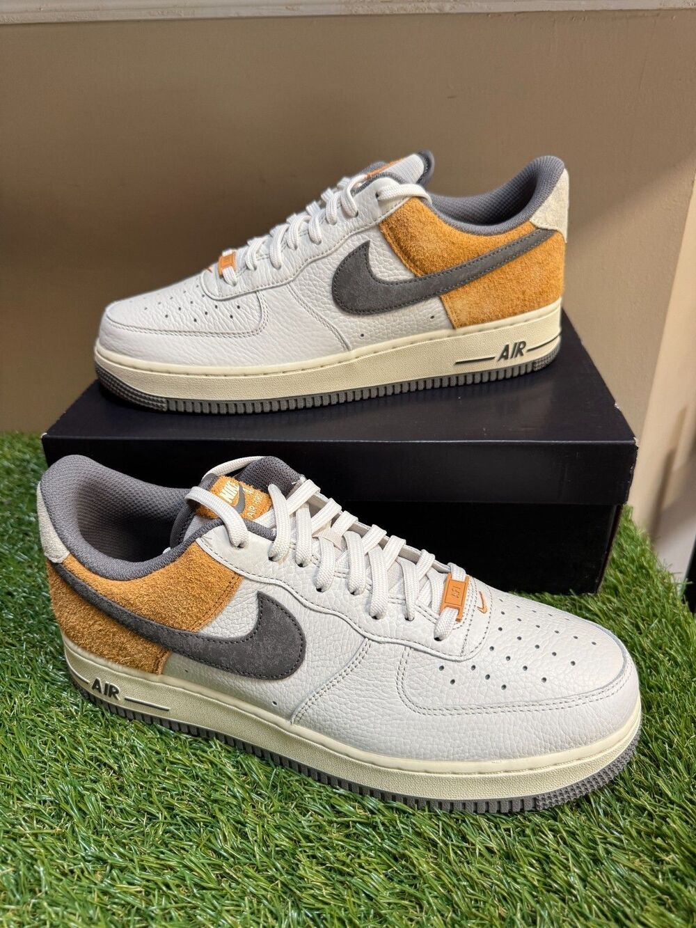 Mens 11.5 Nike Air Force 1 '07 LV8 Phantom Copper Moon Leather Pewter IB7718-030